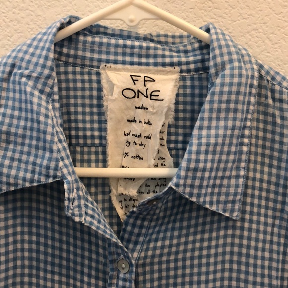 Free People top. Medium - Picture 2 of 5